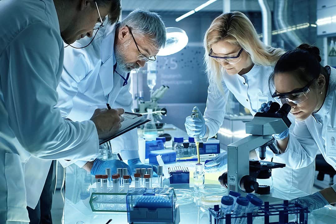 Investigación clínica impulsa la medicina personalizada: avances clave en el tratamiento del cáncer