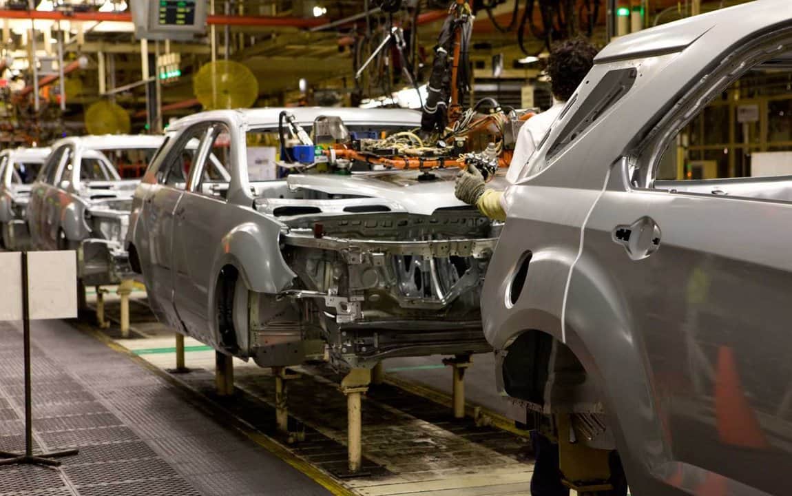 El Gobierno celebró el acuerdo laboral entre SMATA y Renault con banco de horas