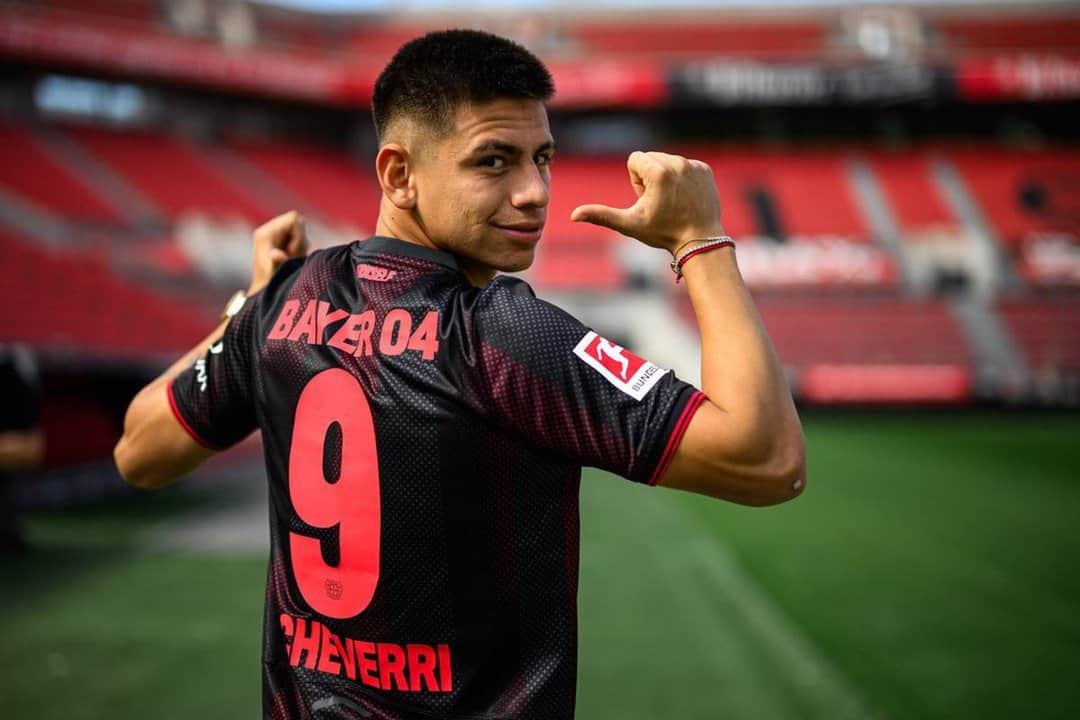 Echeverri dejará el Manchester City y jugará en el Benfica a préstamo