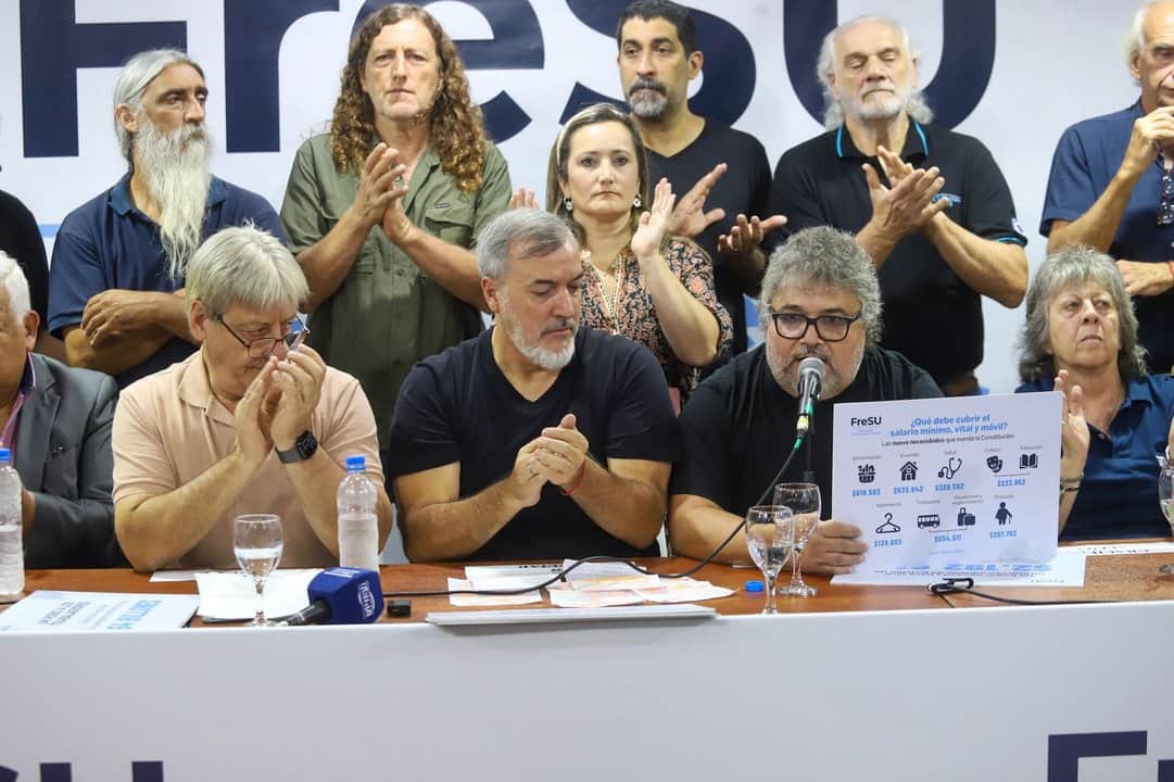 El Frente de Sindicatos Unidos se reúne con empresarios pymes “para impulsar el trabajo y la producción nacional"