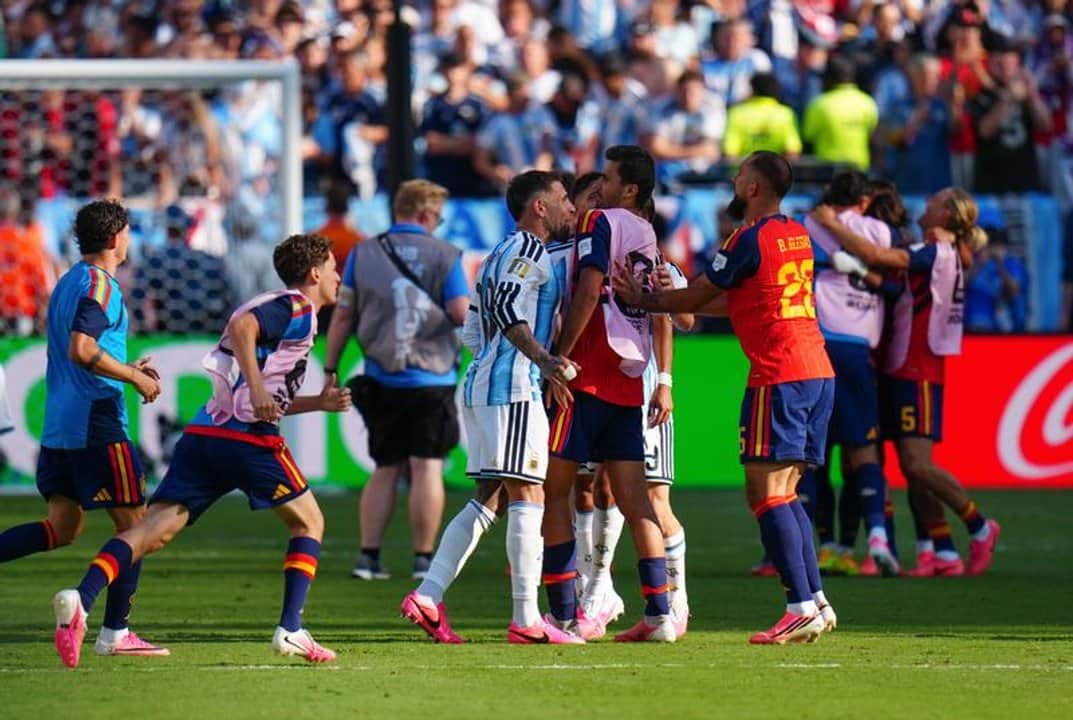 La FIFA aprobó el pedido de la AFA sobre los jugadores sancionados en el Mundial