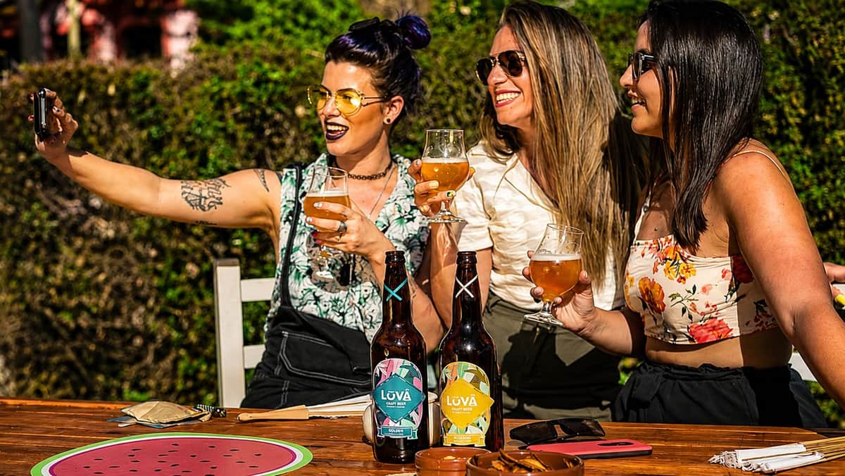 Argentina celebra por primera vez el Día de la Mujer Cervecera: cuándo es y por qué eligieron esa fecha
