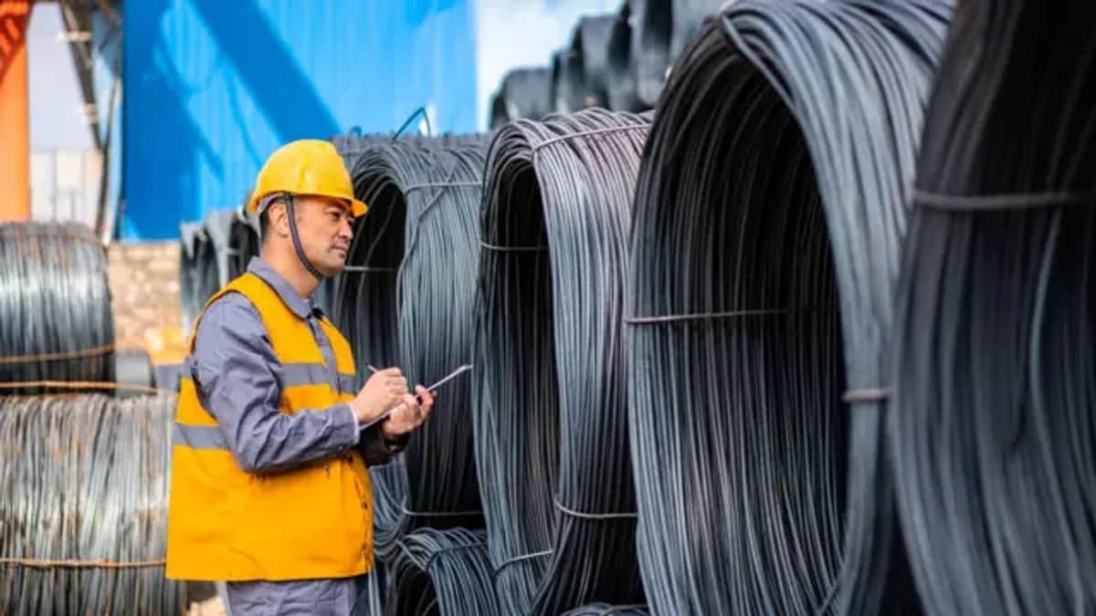 La producción de acero crudo creció en julio pero China sigue dominando el mercado