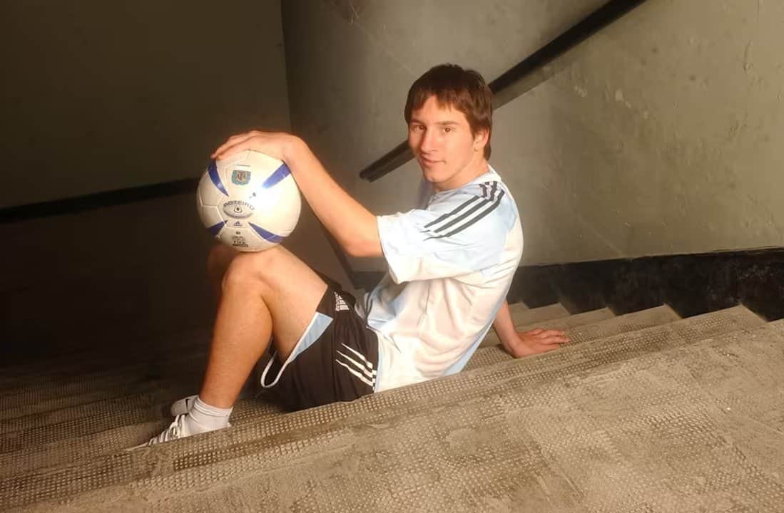 El primer partido de Messi con la Selección argentina: el famoso VHS y un amistoso improvisado para blindarlo