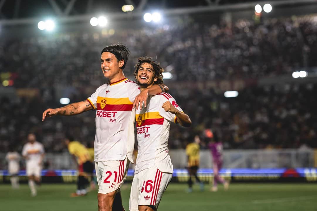 Roma goleó al Lecce y volvió a la punta de la Serie A