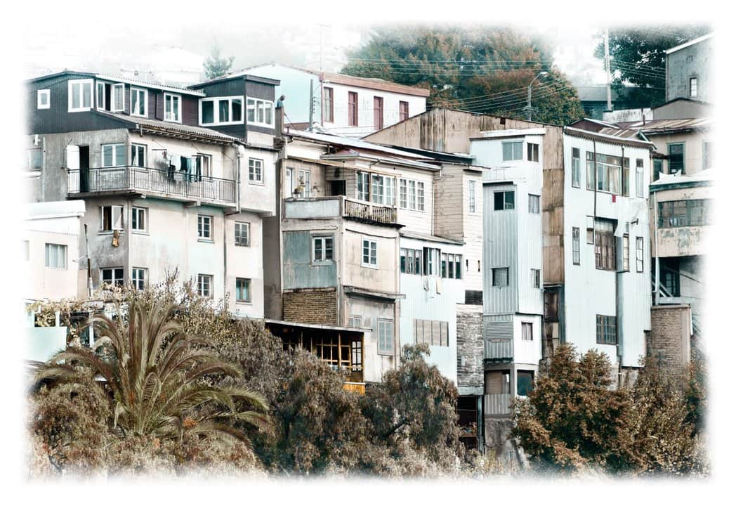 Marcelo Kohn propone otra mirada sobre Valparaíso en una muestra fotográfica en la UCA