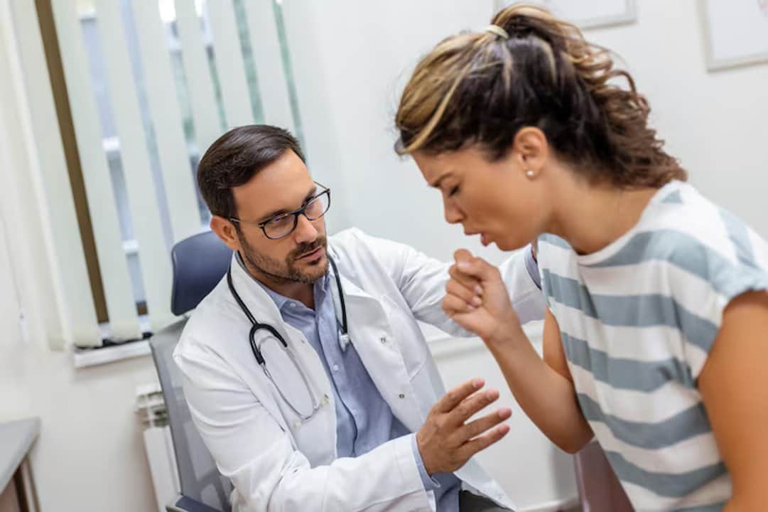 Bronquitis: ¿qué es, cuáles son sus síntomas y cómo se trata?