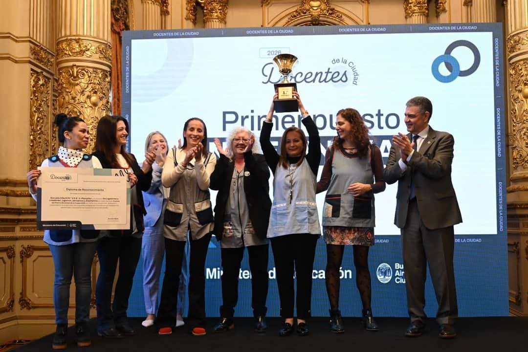 La Ciudad premió a maestros que impulsan proyectos innovadores para mejorar el aprendizaje