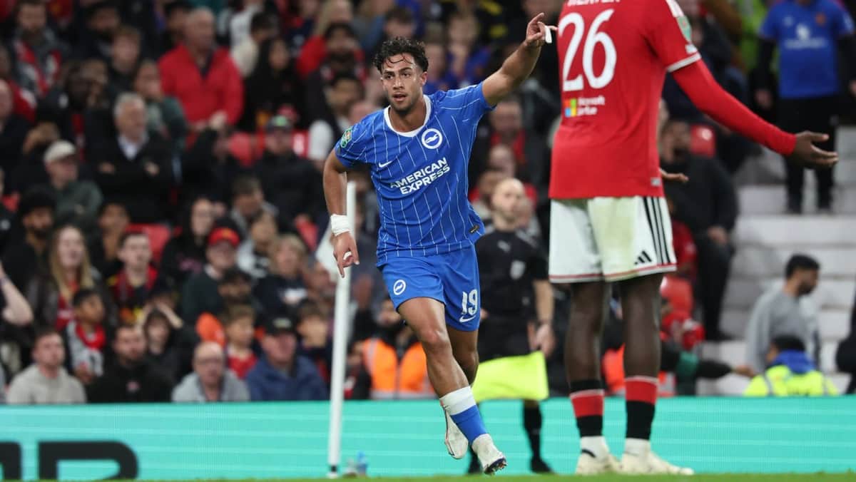 Copa de la Liga: Brighton elimina a Manchester United y Everton clasificó con golazo de Alcaraz