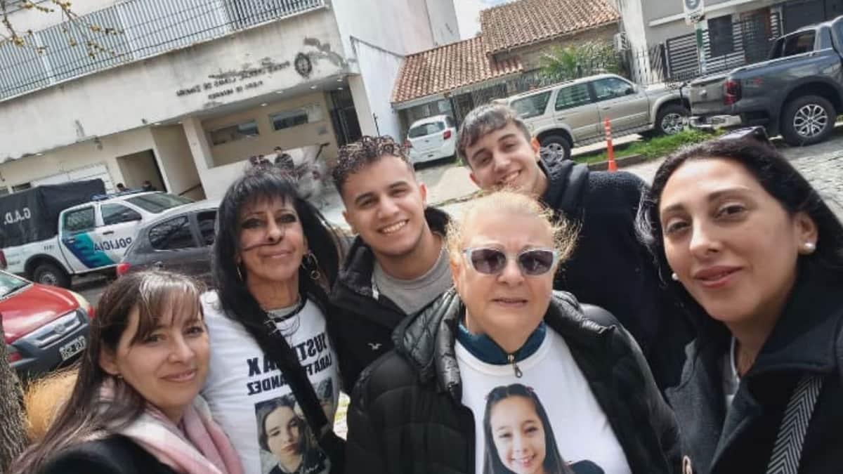 “La Justicia nos tiene olvidadas”: familiares de víctimas de inseguridad marcharon a los Tribunales de Lomas de Zamora