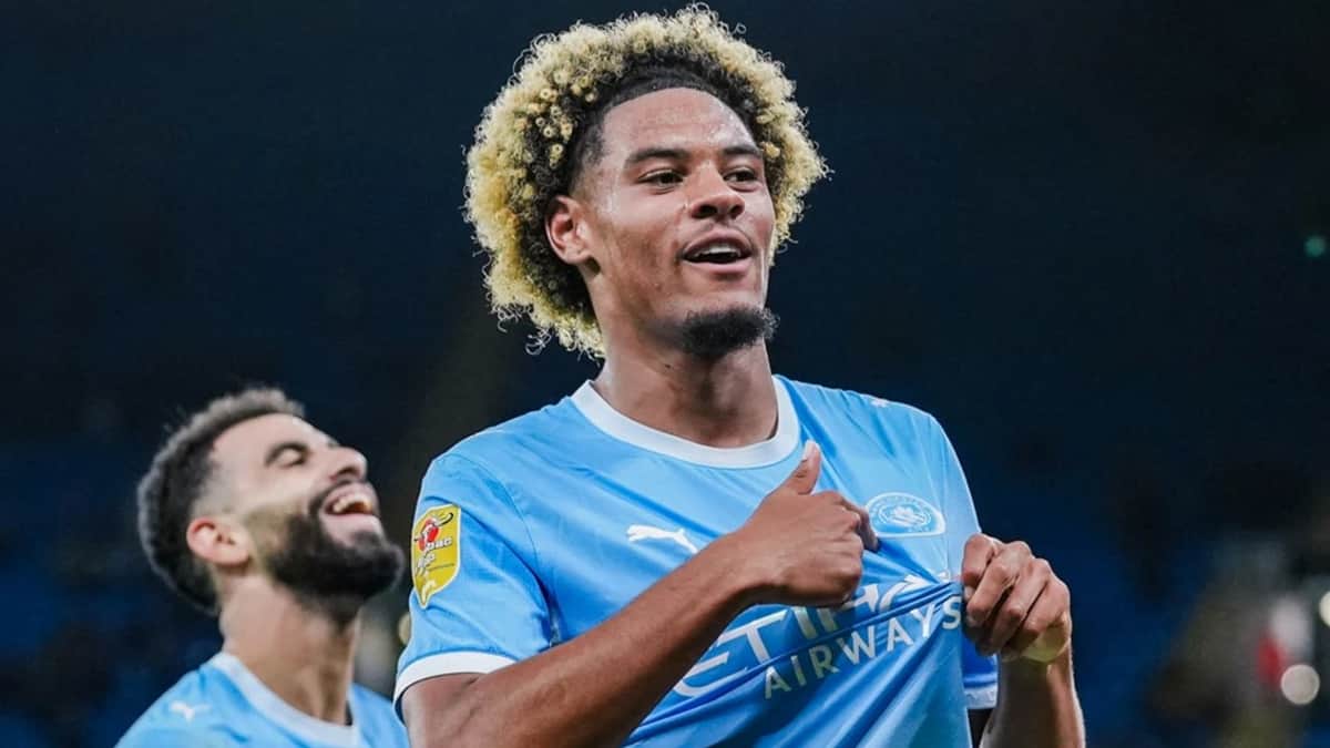 Manchester City aplastó al Norwich y avanzó en la Copa de la Liga con el debut de Rulli