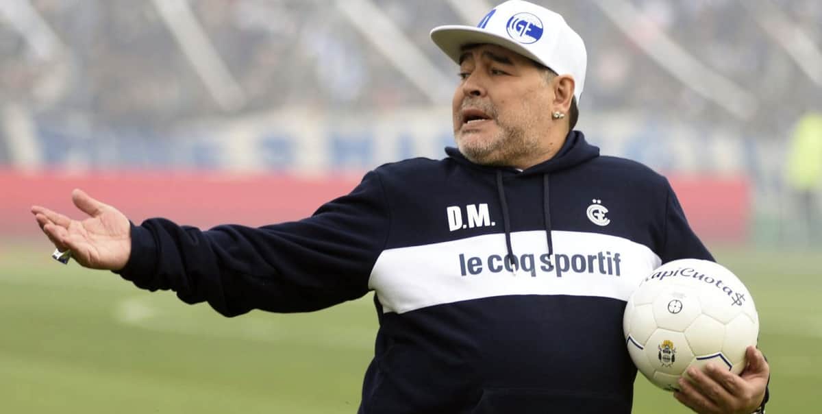 Maradona murió por un “evento cardíaco agudo”, reafirmó un perito de parte