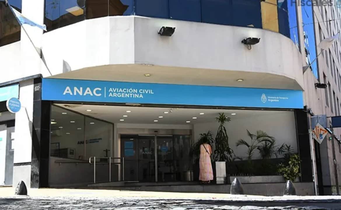 Firmaron un Memorando de Entendimiento con Uruguay para la integración aérea