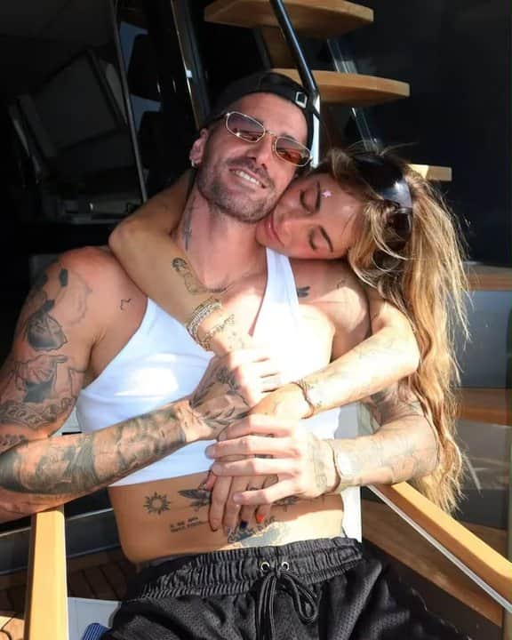 El hermano de Rodrigo De Paul será quien oficie la unión con Tini Stoessel