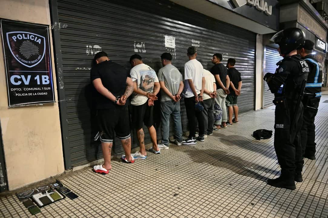La Policía de la Ciudad detuvo a siete arrebatadores que robaban durante la protesta en Plaza de Mayo