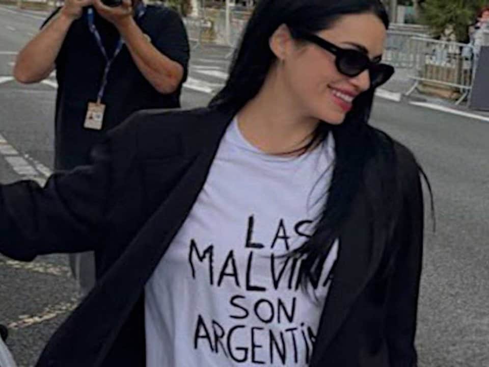 Lali habló sobre la remera de Malvinas y apuntó contra el Gobierno: “Han sido semanas muy difíciles”