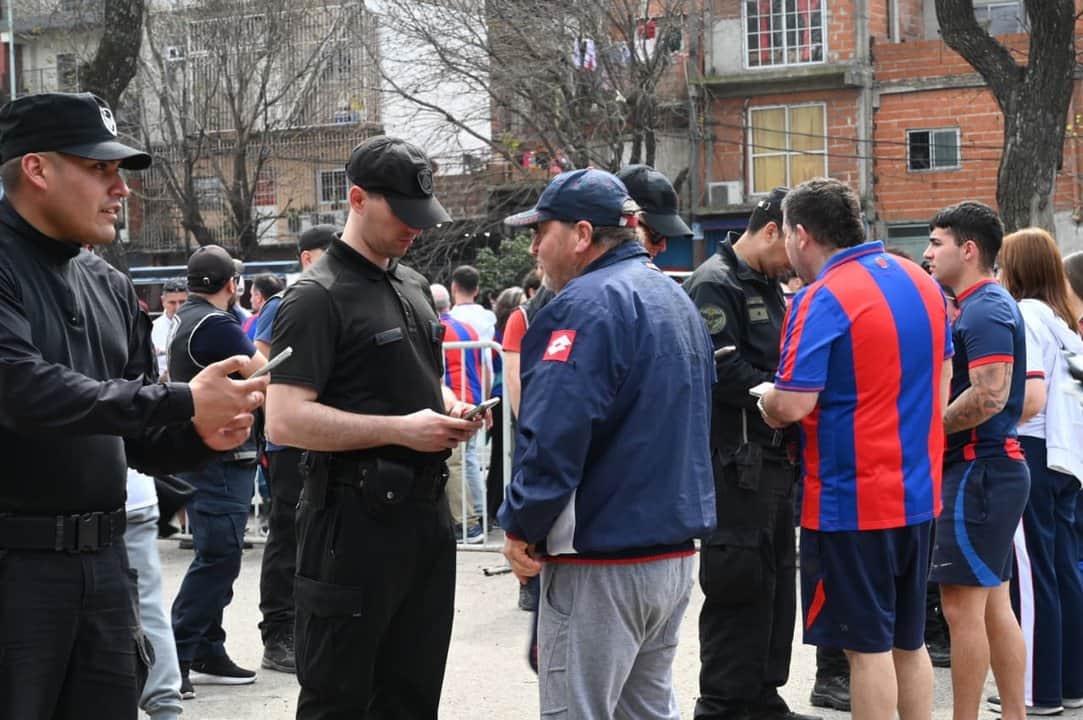 Operativos en la Ciudad de Buenos Aires: 3 detenidos, 18 procesados y más de 300 actas labradas