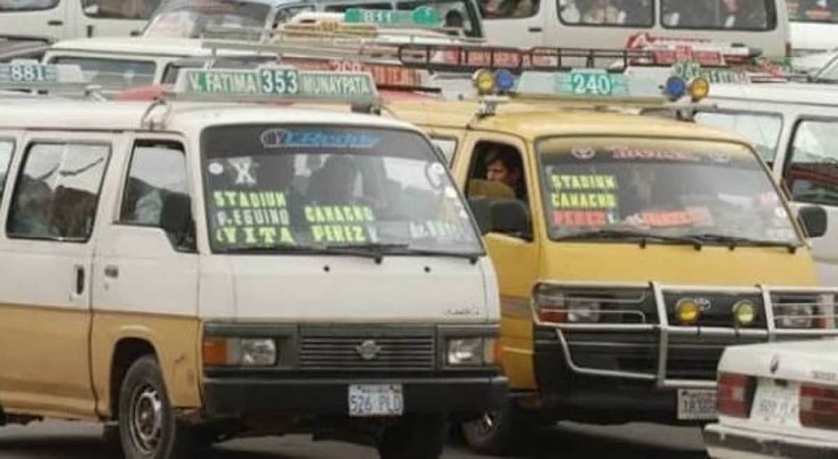 Choferes de Bolivia anunciaron paro de transporte de 24 horas para la semana próxima
