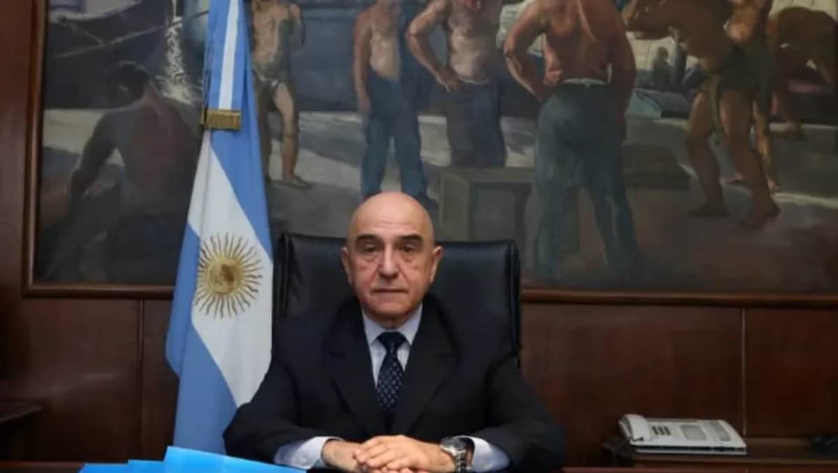 Antes de su salida, Vilches presentó una denuncia contra Spagnuolo por sobreprecios e irregularidades en Discapacidad
