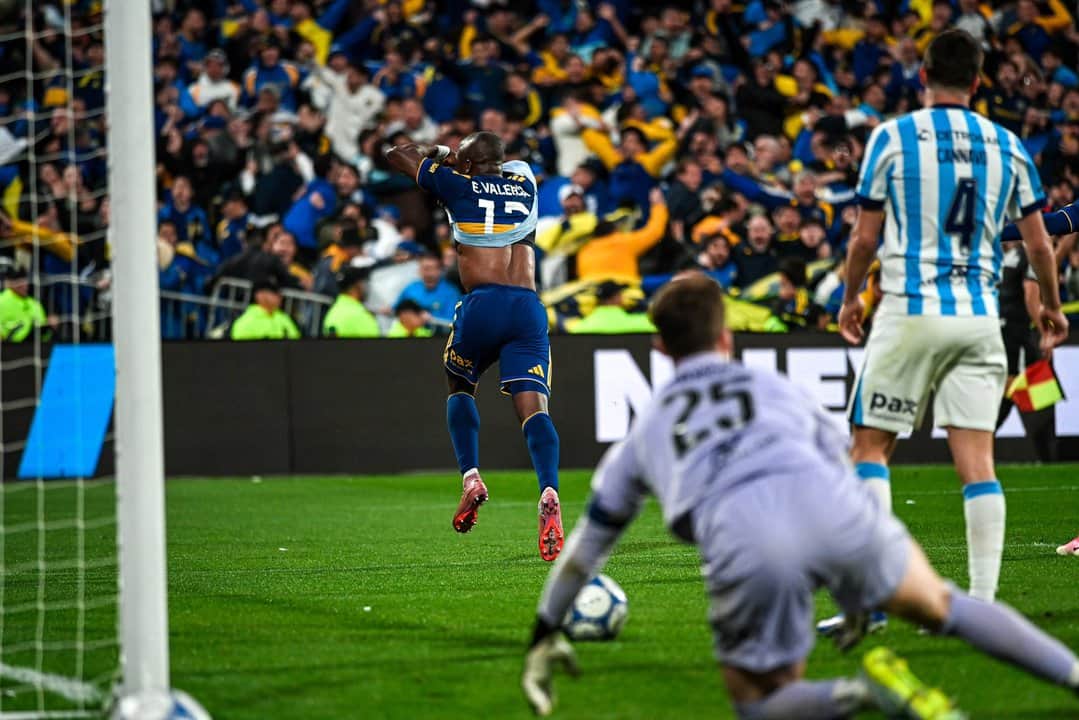 La cabeza de Enner Valencia: los goles con los que Boca remontó ante Racing