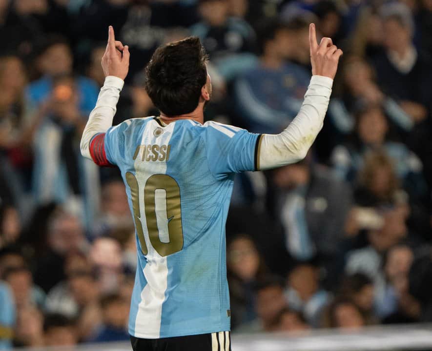 Video: el esperado gol de Messi en su despedida de la Selección argentina