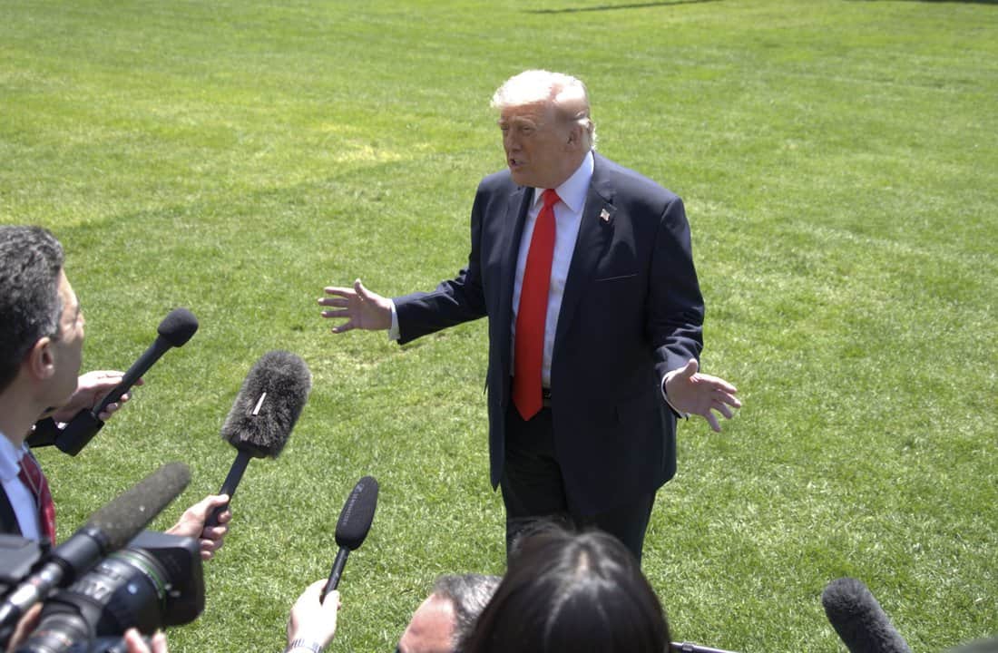 Trump abre la puerta a una cumbre con Kim Jong Un: “Podría ser"