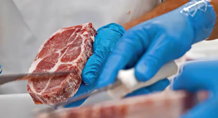 ¿El consumo se quedó sin nafta? El precio de la carne vacuna lleva 6 meses estancado y registra caídas de 10% en el valor de la hacienda para la faena