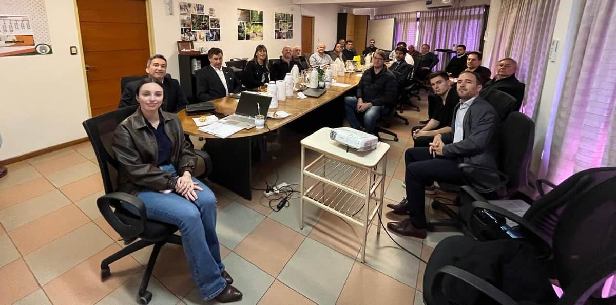 De tan intrascendente que resulta tener un subsecretario nacional de Economías Regionales, ya ni las gacetillas oficiales lo mencionan