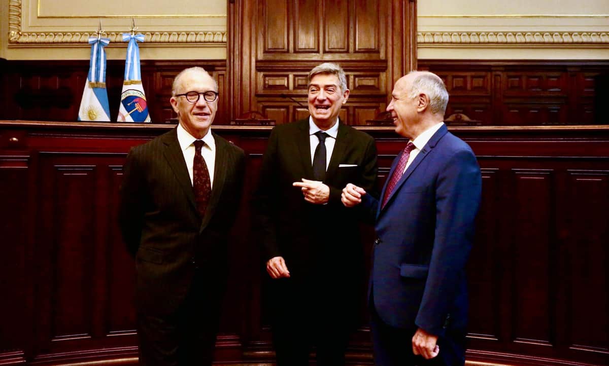 El peor precedente posible: La Corte Suprema dejó firme la prohibición de aplicar agroquímicos a menos de 1000 metros de Sastre y abre la puerta a reclamos similares