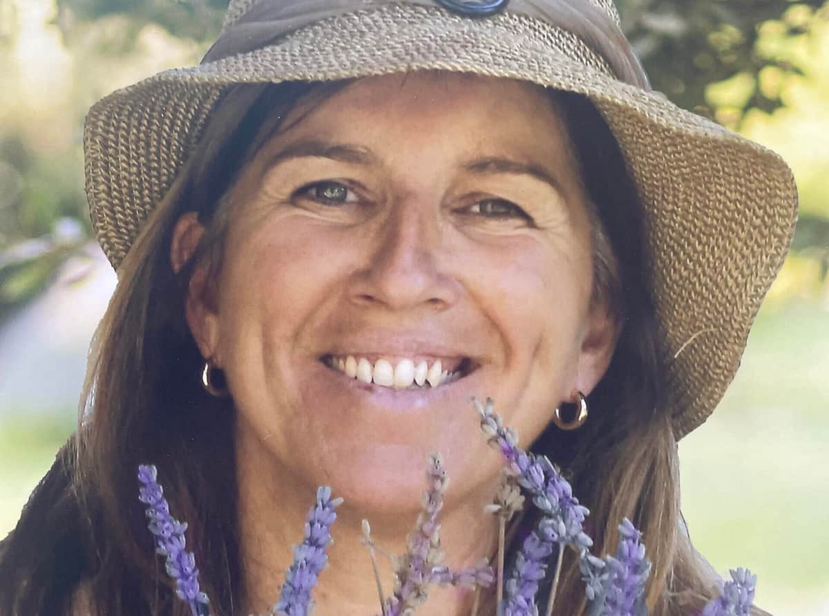 “¡A todo le podés poner lavanda!”, exclama Ximena Bengolea: Ella un día descubrió que este cultivo puede generar identidad territorial, se enamoró de la idea y creó el Club de la Lavanda en Azul