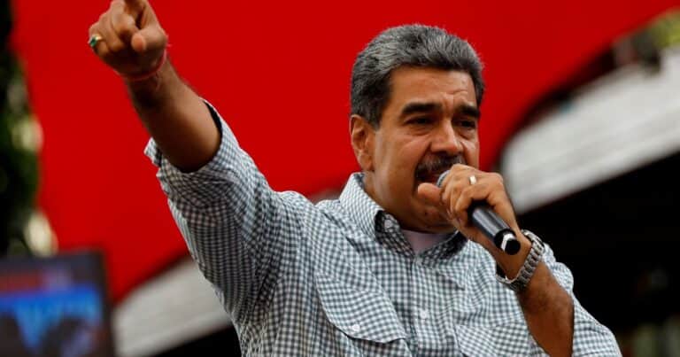 Maduro llamó «basura fascista nazi» a Milei y lo acusó de quitarle «el cerebro y el alma al pueblo argentino»