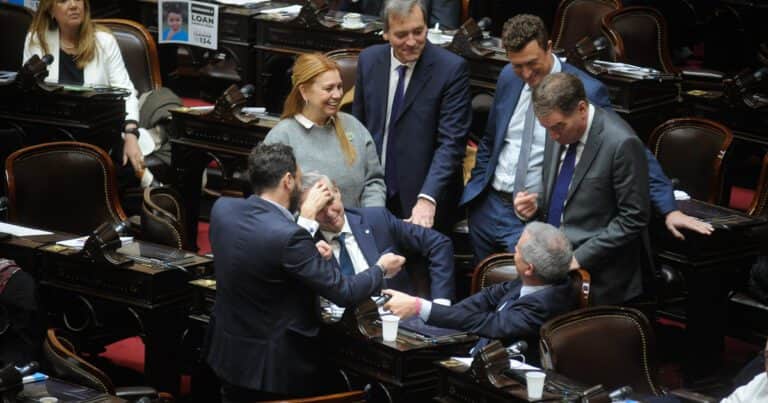 Pelea voto a voto en el Congreso: cómo están partidos los bloques para la sesión clave de este martes