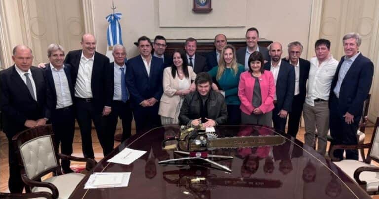 El Gobierno dice que «no hay ninguna posibilidad» de cambiar el pliego de García-Mansilla por el de una mujer para la Corte