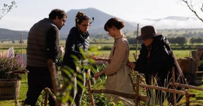 La serie «Cómo agua para chocolate» se enfrenta al reto de adaptar una icónica novela mexicana