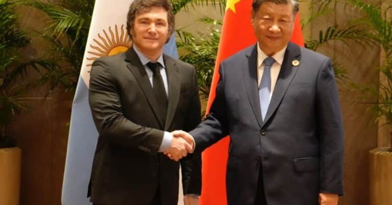Reunión con Xi Jinping: hablaron de ampliar los acuerdos comerciales y Milei confirmó que irá a China