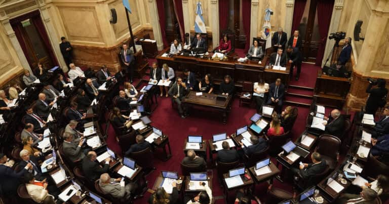 Fijan un aumento de 6,13% para el personal del Congreso: qué pasará con las dietas de diputados y senadores