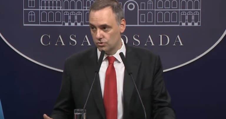 El Gobierno asegura que Ficha Limpia «va a ser una realidad» cuando pueda garantizar que «se use para el bien»