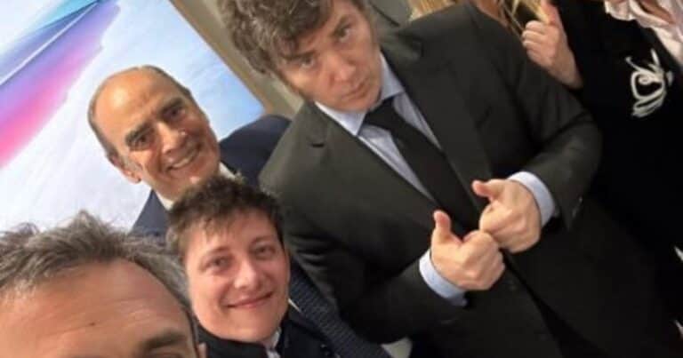 Enardecido, Javier Milei diseña la campaña 2025 y el anuncio del «Plan Reformas»
