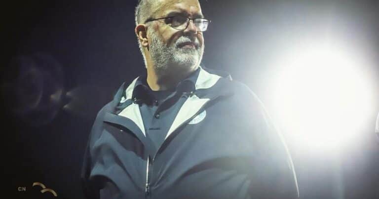 Decidió emigrar por un anuncio en el diario y terminó fundando un club de fútbol en Canadá
