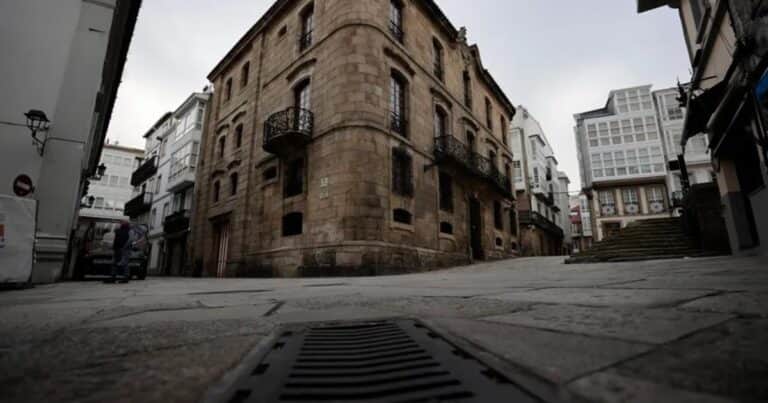 Los herederos del dictador Franco no acatan la orden de abrir a las visitas una casa histórica