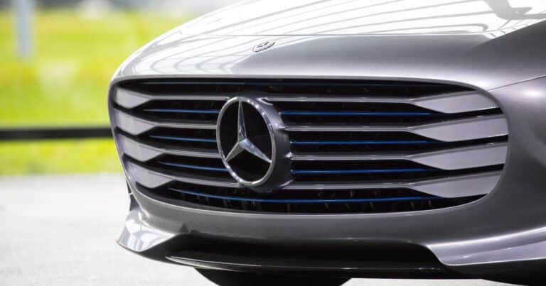 La venta de Mercedes Benz Argentina se encamina a la recta final