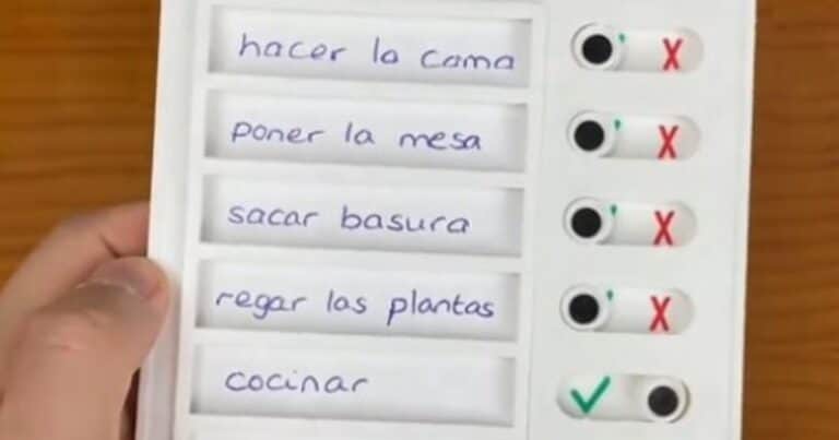 El polémico sistema que utiliza una madre para que su hijo ahorre más de 10 mil dólares