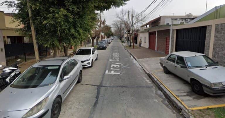 Motochorros mataron de un balazo a un hombre en Villa Adelina en un intento de robo