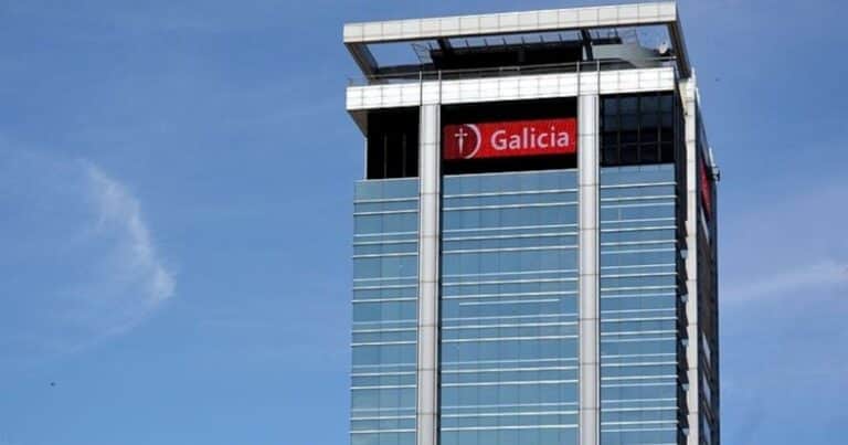 El Grupo Galicia tomó el control operativo del HSBC, que ahora se llamará Galicia Más