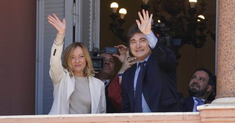 Javier Milei en Italia, EN VIVO: encuentro con Giorgia Meloni, reunión con empresarios y una distinción