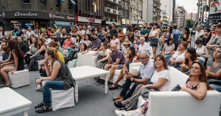 La Noche de las Librerías 2024: cuándo es, dónde y cuántas actividades propone