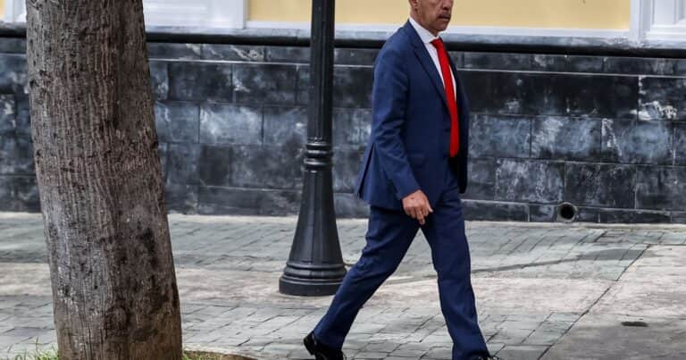 Gendarme detenido en Venezuela: el Gobierno de Milei denunció al ex embajador Oscar Laborde por traición a la patria