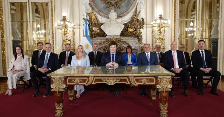 Javier Milei convocó a los ministros a la Quinta de Olivos para una cena de balance del año