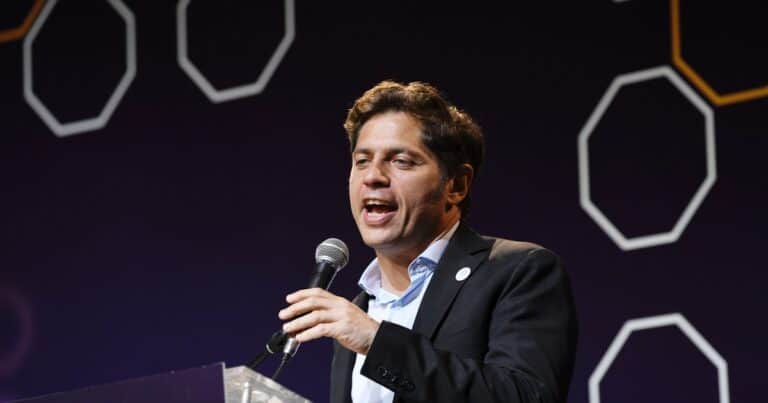 Con apoyo de los radicales de Lousteau y Manes, Axel Kicillof avanza con el Presupuesto en la Provincia