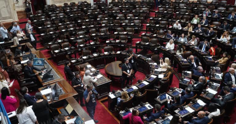 Cambio de autoridades en Diputados: rebelión en el PJ y fuerte pelea por las vicepresidencias